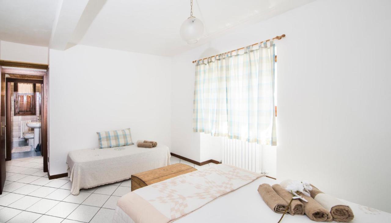 Casa Vacanze Linda Gera Lario Eksteriør bilde